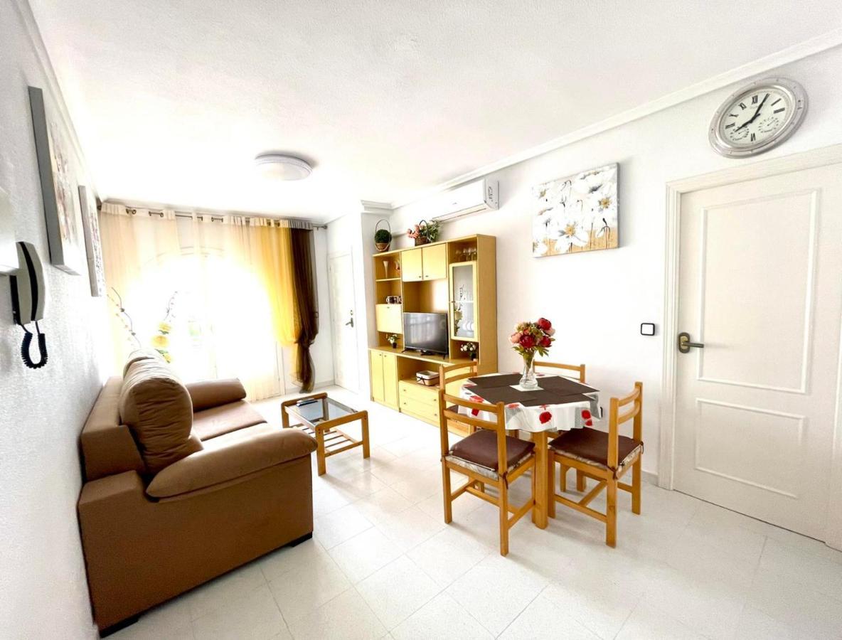 Captain Garcia Apartment Torrevieja Eksteriør billede